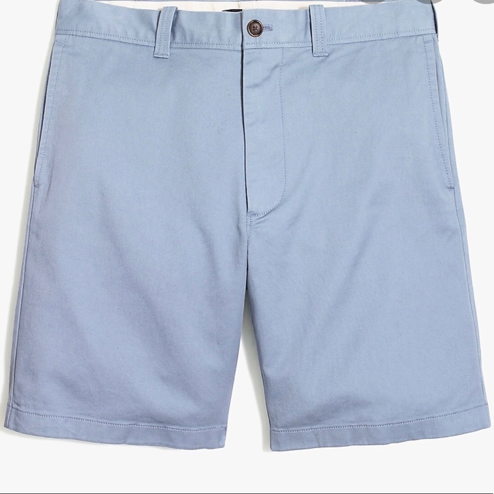 JCrew 9" Gramercy khaki short Pale Blue Size 33